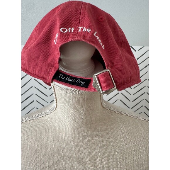The Black Dog Kids Classic Dog Hat Island Red NWT - Picture 2 of 5